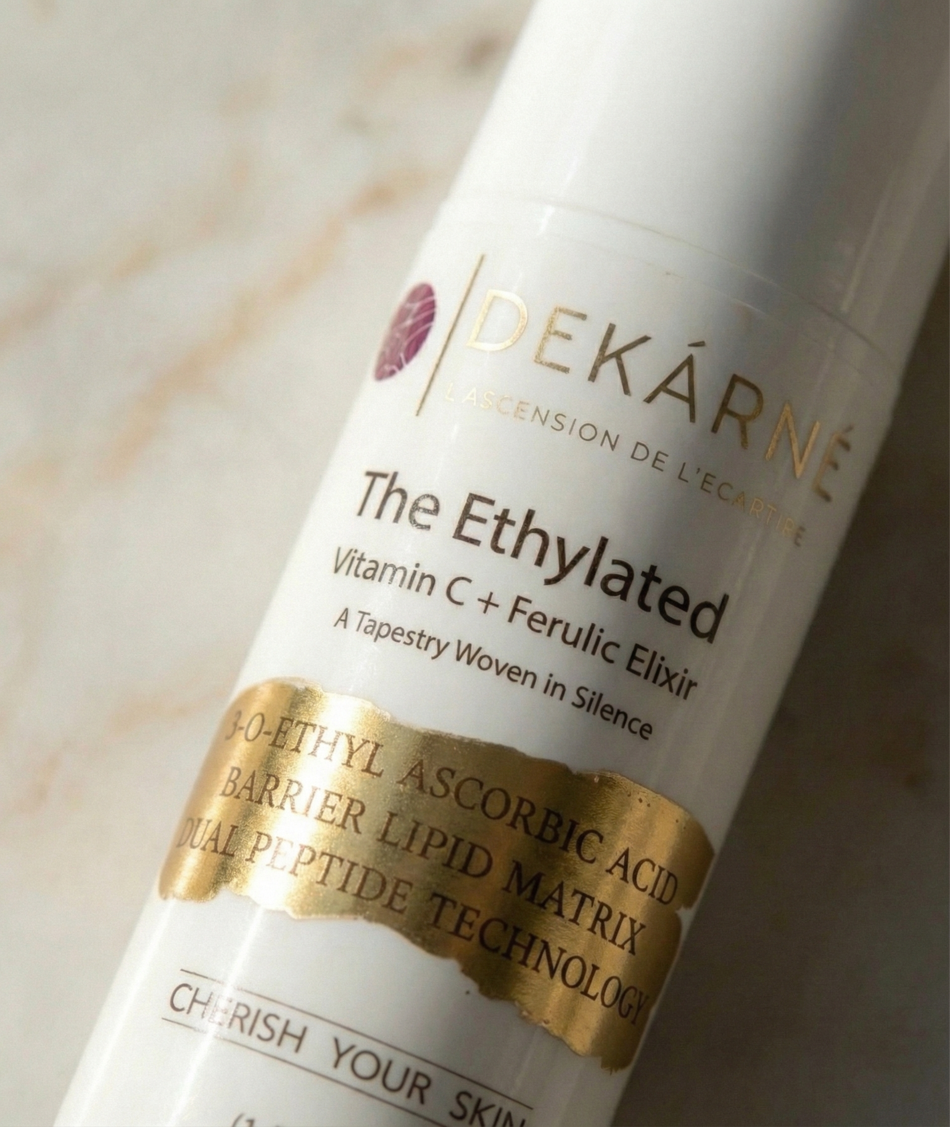 DEKÁRNÉ Ethylated Vitamin C + Ferulic Elixir A Tapestry Woven in Silence